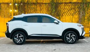 2025 Nissan KICKS