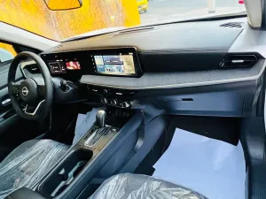 2025 Nissan KICKS