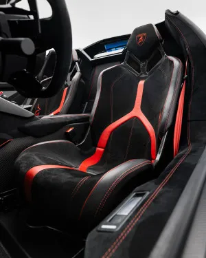 2017 Lamborghini Aventador