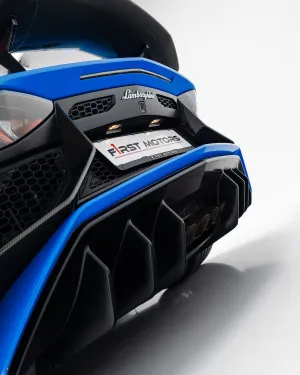 2017 Lamborghini Aventador