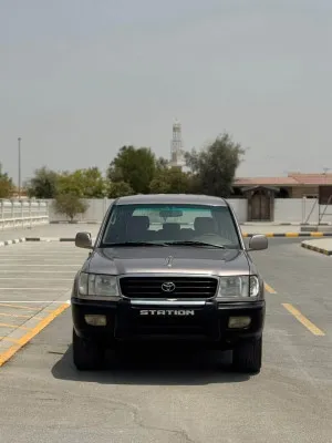 2001 Toyota Land Cruiser in dubai