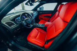 2019 كرايسلر ٣٠٠