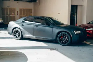 2019 كرايسلر ٣٠٠