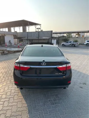 2015 لكزس ES - اي اس