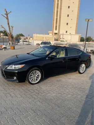 2015 لكزس ES - اي اس