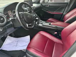 2021 Lexus IS