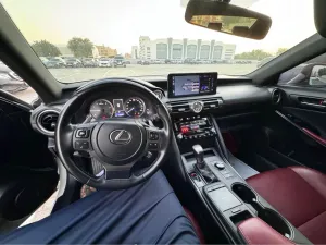 2021 Lexus IS