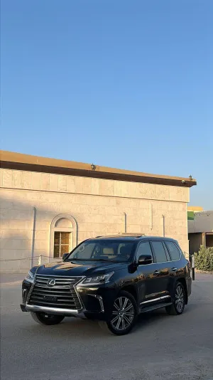 2016 Lexus LX 570 in dubai