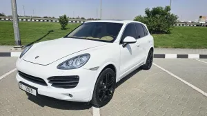 2013 Porsche Cayenne in dubai