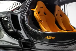 2015 McLaren P1