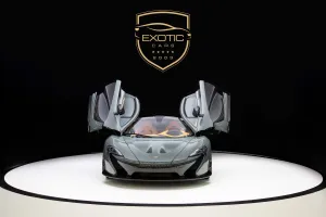 2015 McLaren P1
