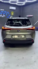 2021 لكزس UX - يو اكس