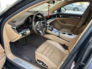 2018 Porsche Panamera