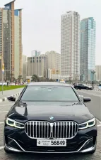 2022 بي أم دابليو الفئة - 7   in dubai