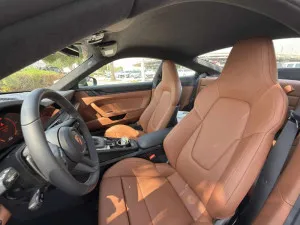 2025 بورش 911 كاريرا