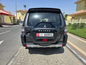 2016 Mitsubishi Pajero
