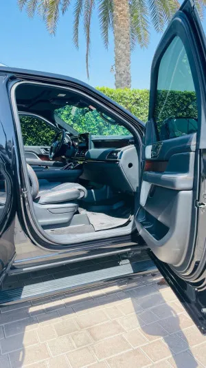 2022 Lincoln Navigator