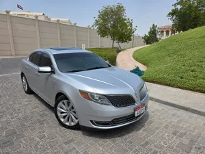 2016 Lincoln MKS in dubai