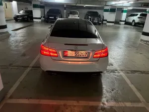 2010 Mercedes-Benz E-Class