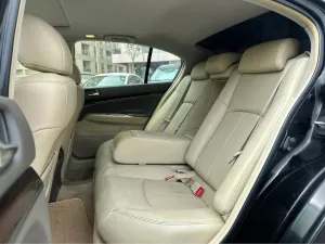 2012 إنفينيتي جي ٢٥