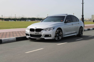 2013 BMW 3-Series in dubai