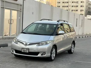 2010 Toyota Previa in dubai