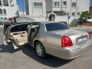 2011 Lincoln Town Car