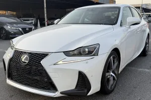2017 Lexus IS 350 in dubai