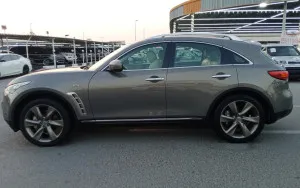 2009 Infiniti FX50
