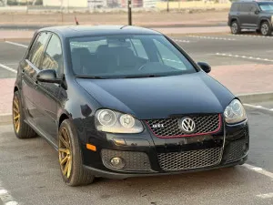 2009 فولجس فاجن جولف in dubai