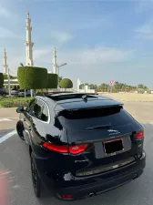 2019 جاكوار اف بيس