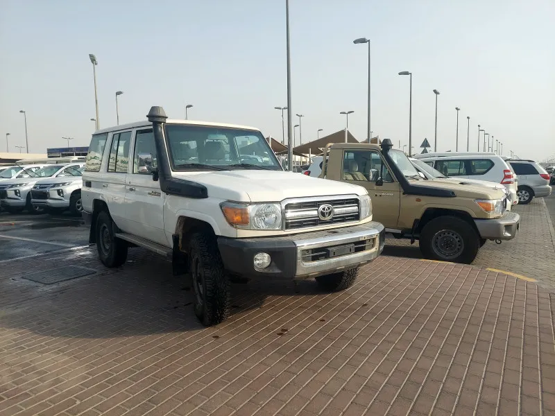2018 Toyota Land Cruiser in Dubai
