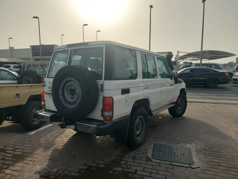 2018 Toyota Land Cruiser in Dubai