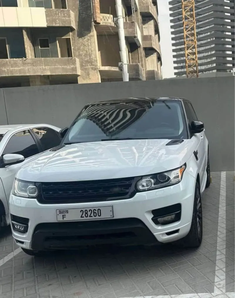 2015 Land Rover Range Rover Sport in Dubai