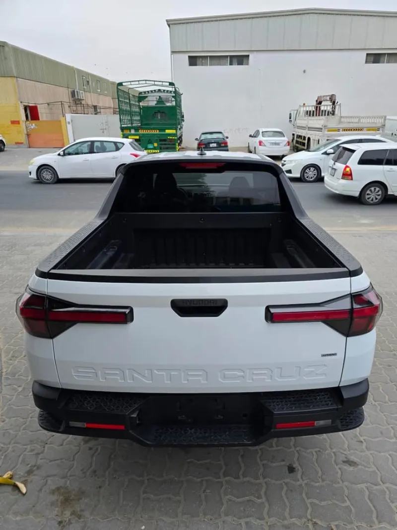 2022 Hyundai Santa Cruz in Dubai