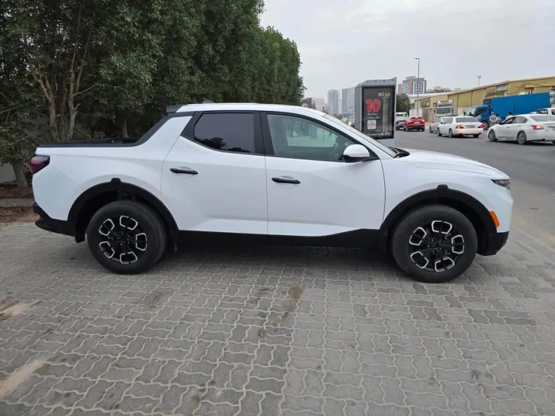2022 Hyundai Santa Cruz in Dubai