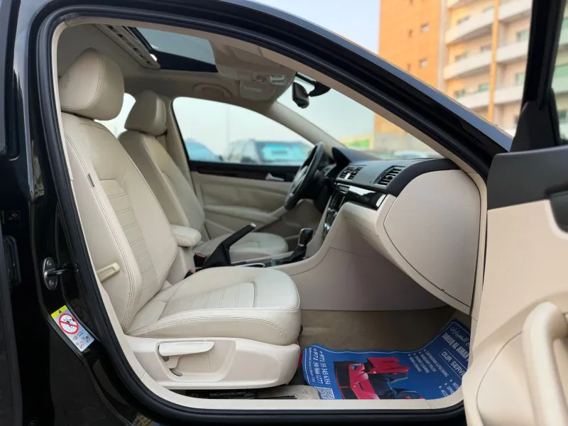 2014 Volkswagen Passat in Dubai