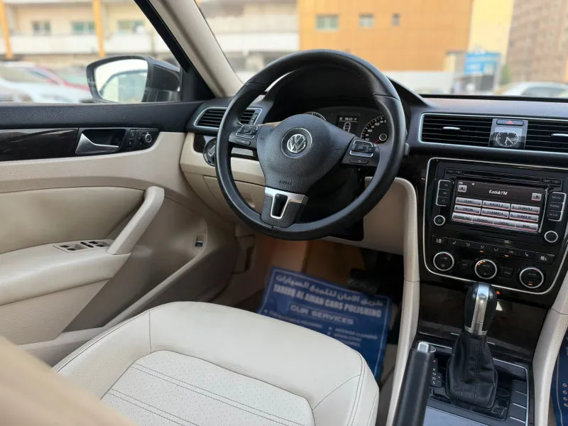 2014 Volkswagen Passat in Dubai