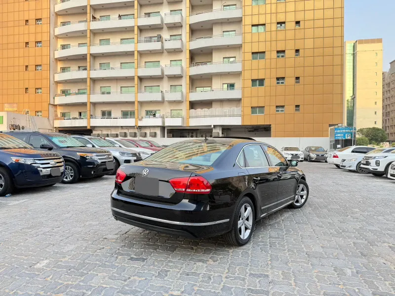 2014 Volkswagen Passat in Dubai