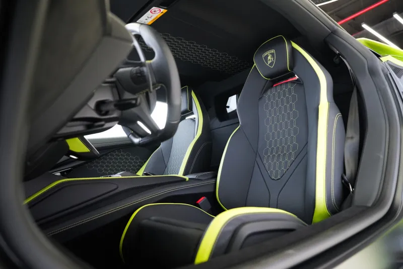 2024 Lamborghini Revuelto in Dubai