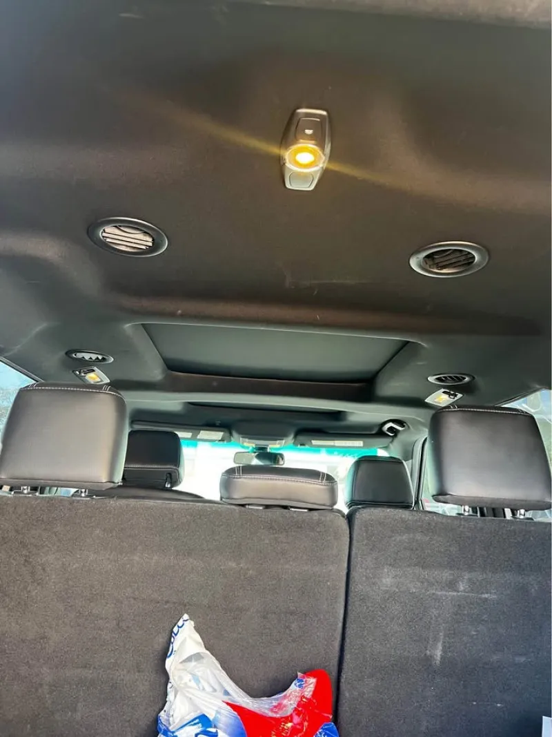 2017 Ford Explorer in Dubai