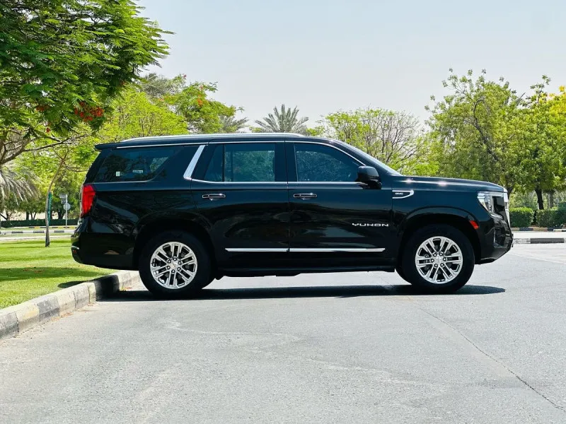 2022 GMC Yukon in Dubai