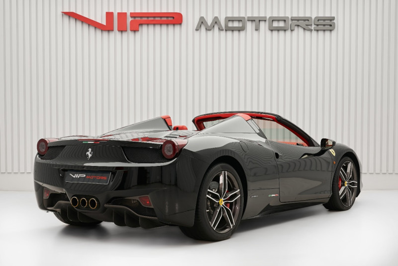 2015 Ferrari 458 in dubai