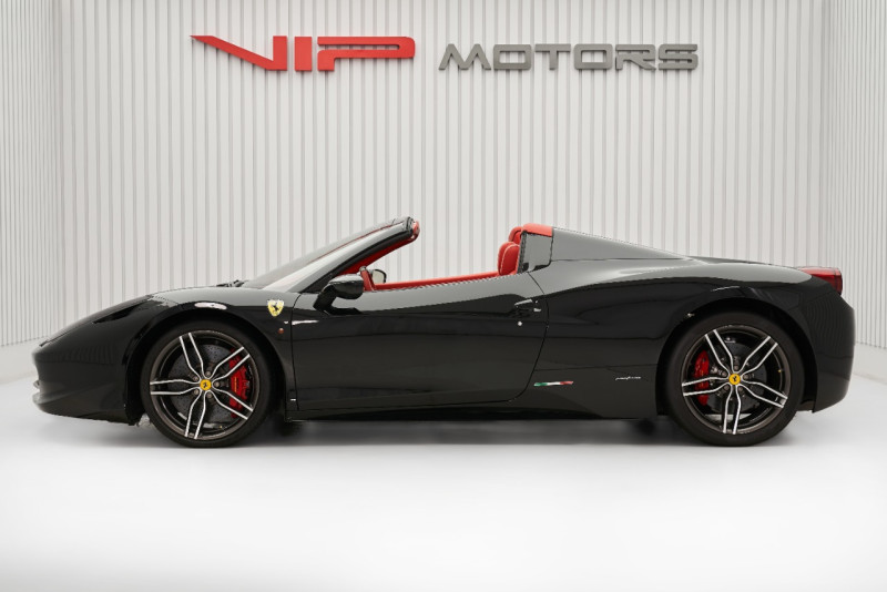 2015 Ferrari 458 in dubai