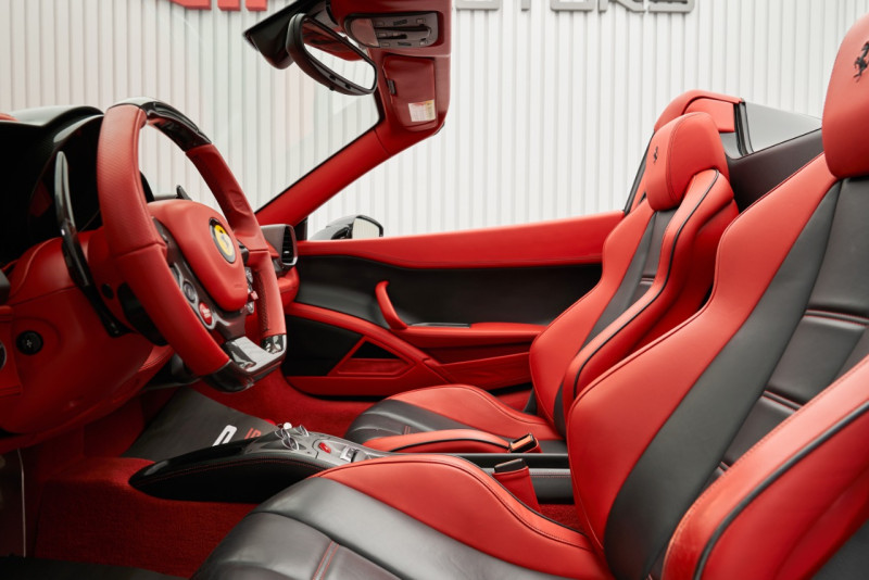 2015 Ferrari 458 in dubai