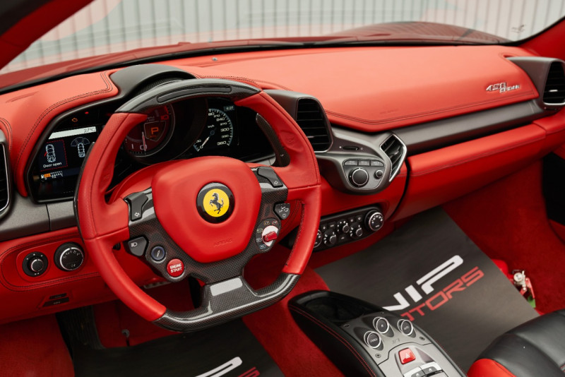 2015 Ferrari 458 in dubai
