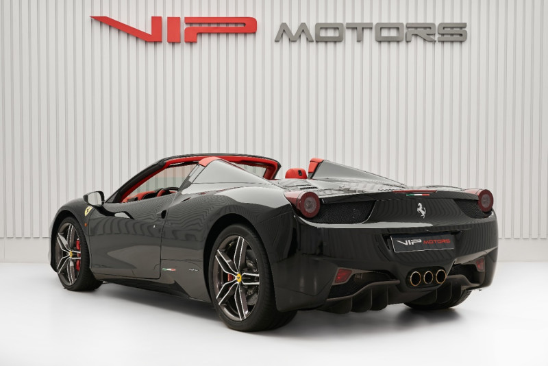 2015 Ferrari 458 in dubai