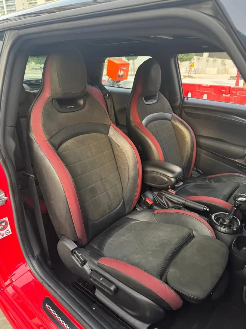 2016 Mini John Cooper Works in Dubai