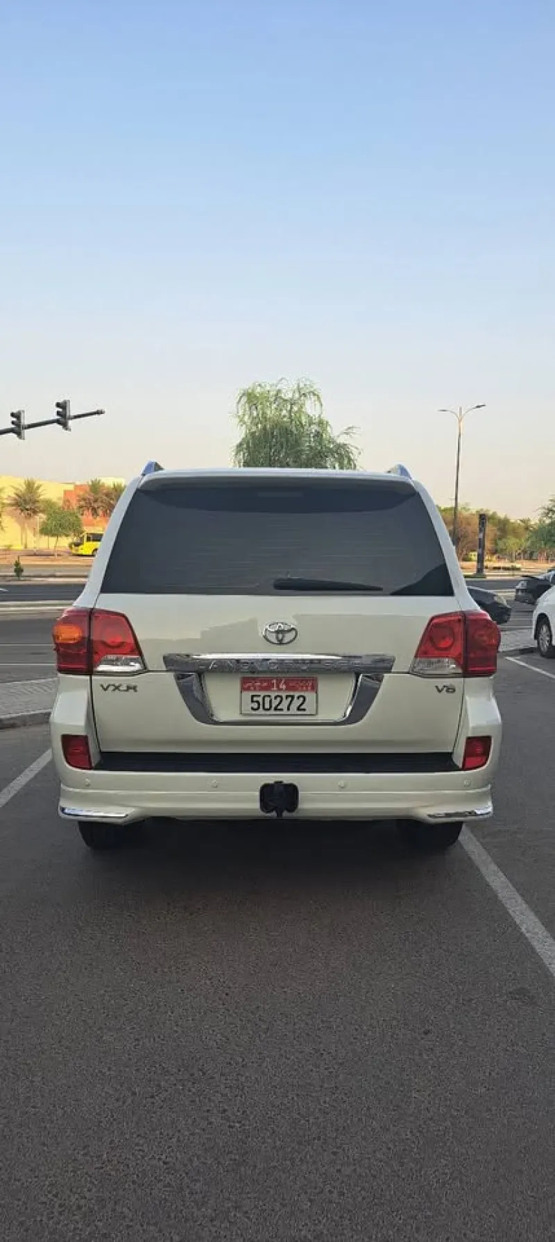 2015 تويوتا لاند كروزر in Dubai