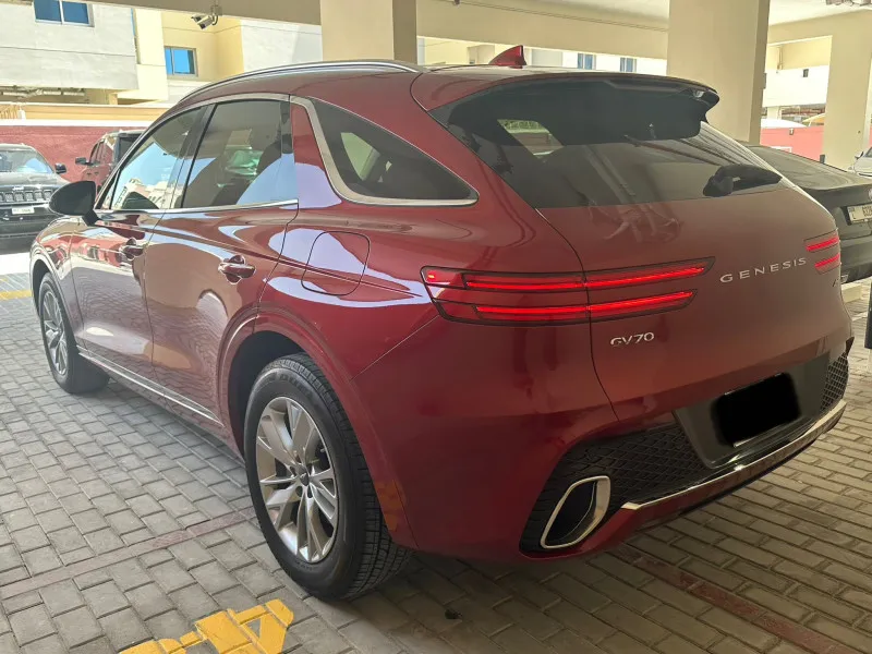 2023 جينيسس جيفي ٧٠ in Dubai
